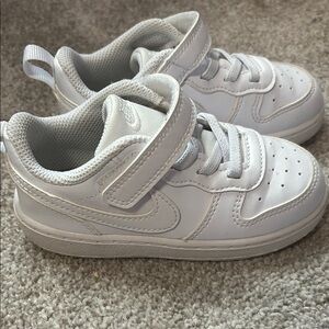 Nike White Sneakers with Velcro Strap and Breathable Design